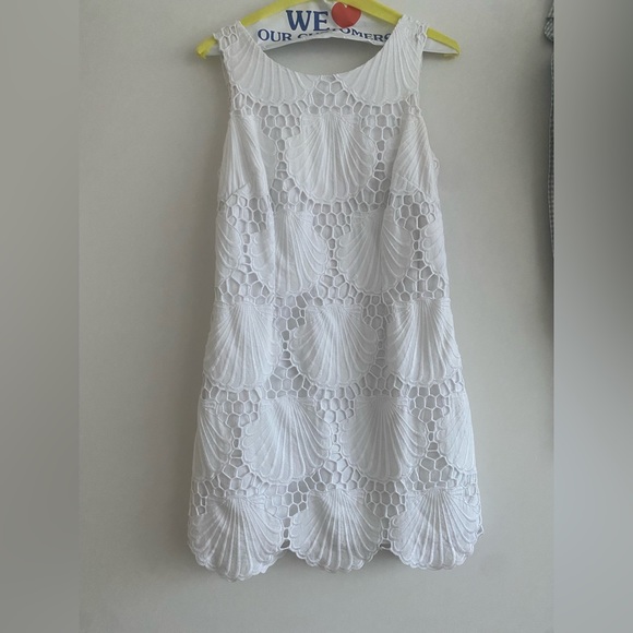 Lilly Pulitzer Delia Jumbo Seashell Dress - Picture 3 of 7
